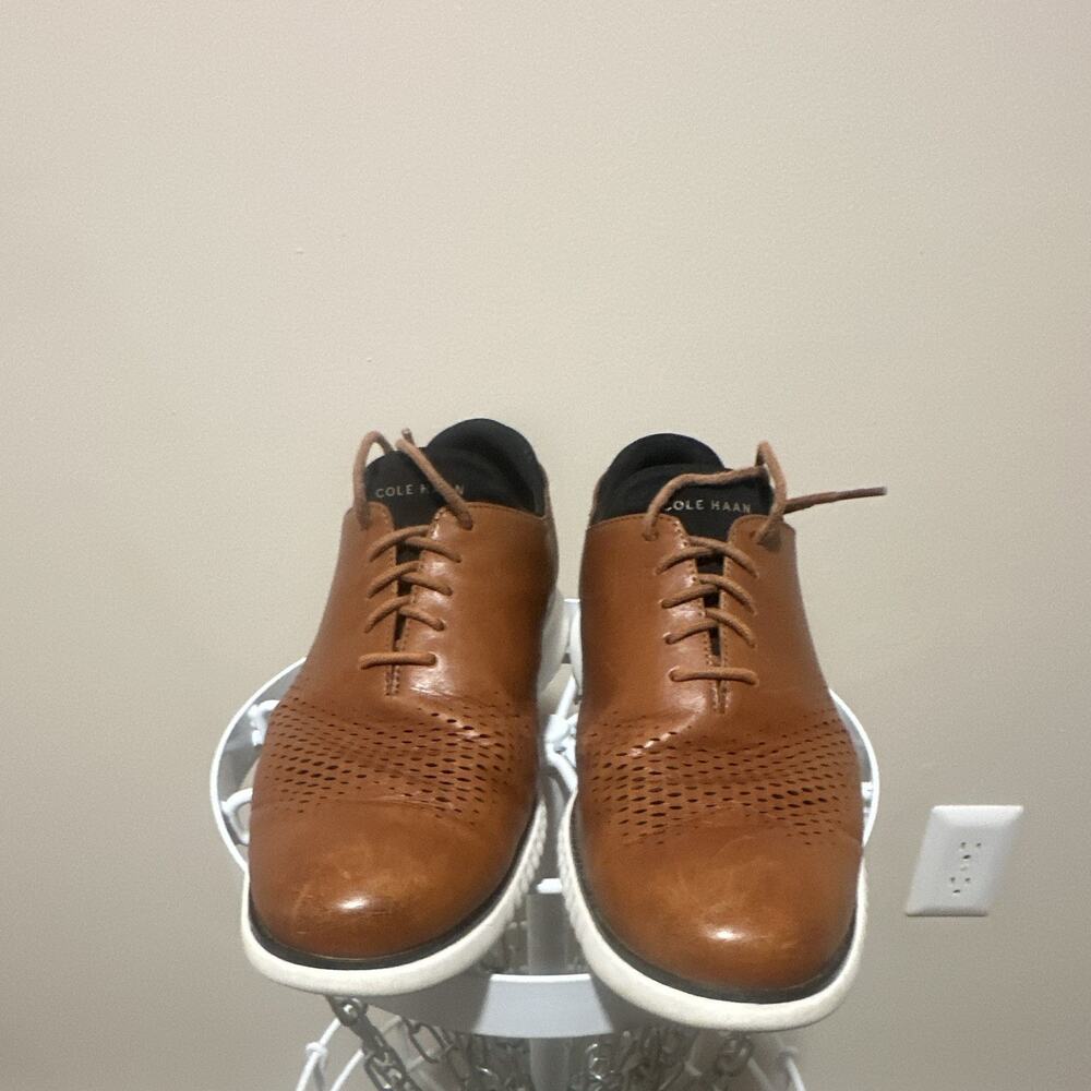 Cole Haan Men’s Brown Leather Perforated Lace-Up Sneakers White Sole 10.5